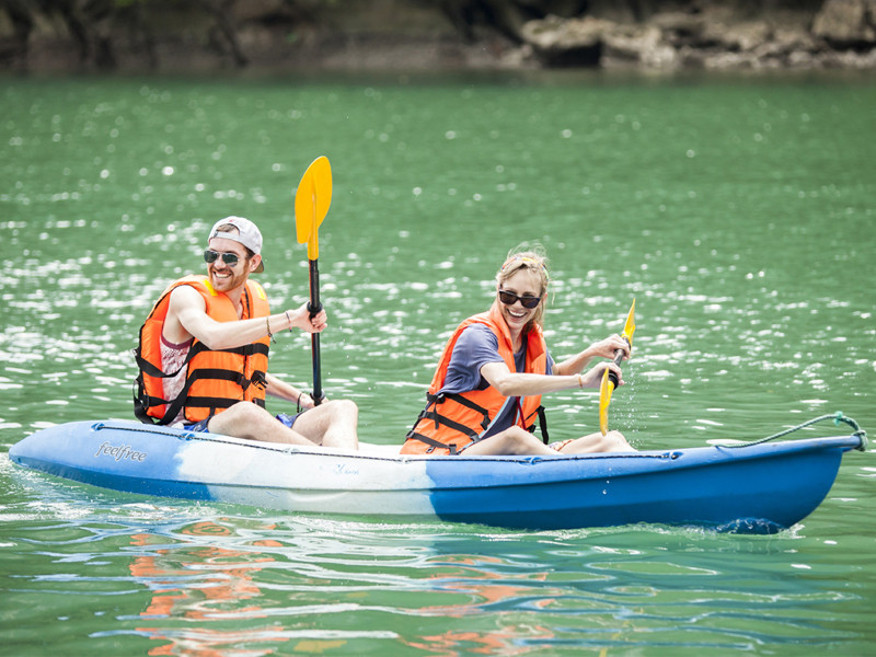 2 days Halong Bay on Bhaya Classic