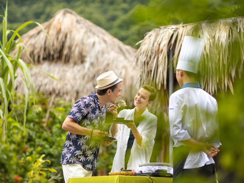 The Au Co 3 days cruise Halong bay Lan Ha Bay