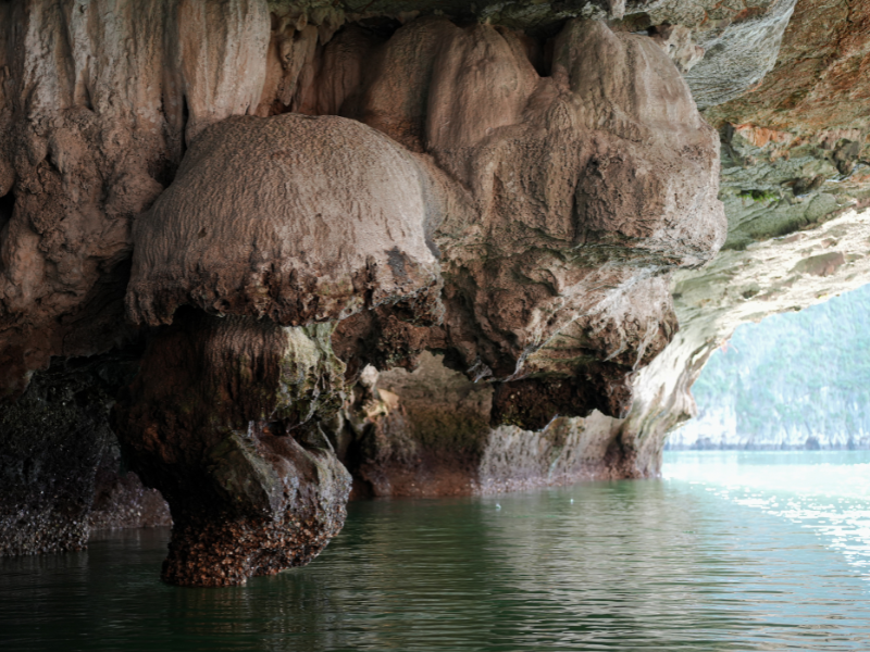 Halong Bay Off-the-beaten Path Bhaya Legend Private cruise