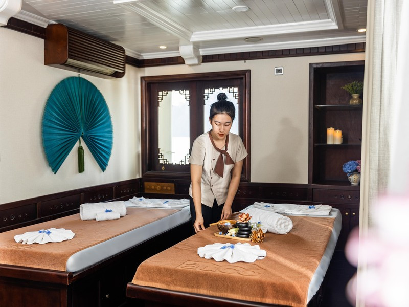 2-Night Luxury Cruise 1 Night Sofitel Metropole Hanoi