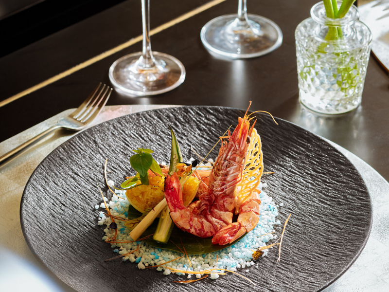 Au Co cruise Halong Bay